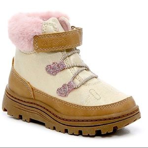 Sarang toddler girl boots.  Pink/ gold with fur.